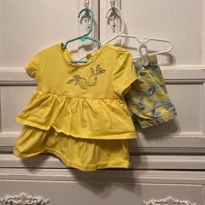 Carters just one you lemon set top and shorts GUC some wash wear 3T